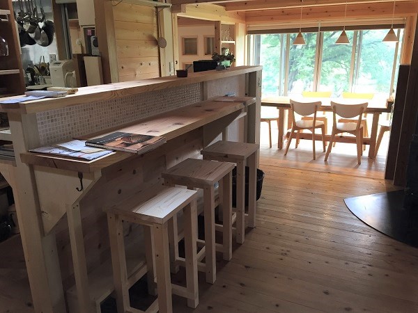 カウンターテーブル