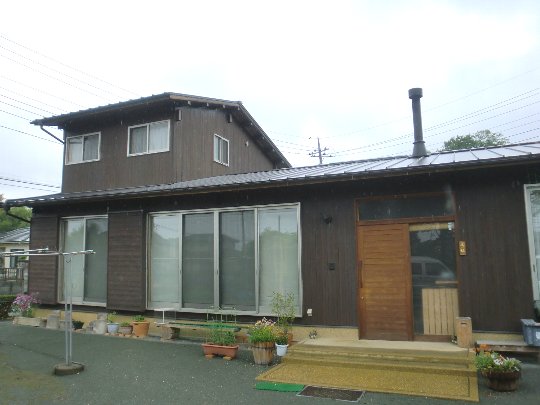 外壁板塗り替え